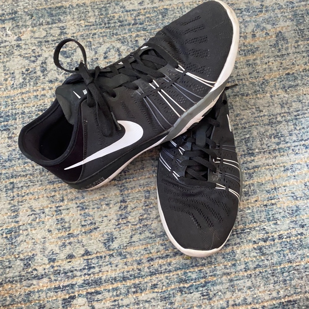 Nike FREE TR 6 sneakers